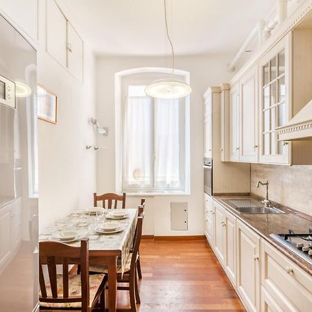 Holiday House Специя Екстериор снимка