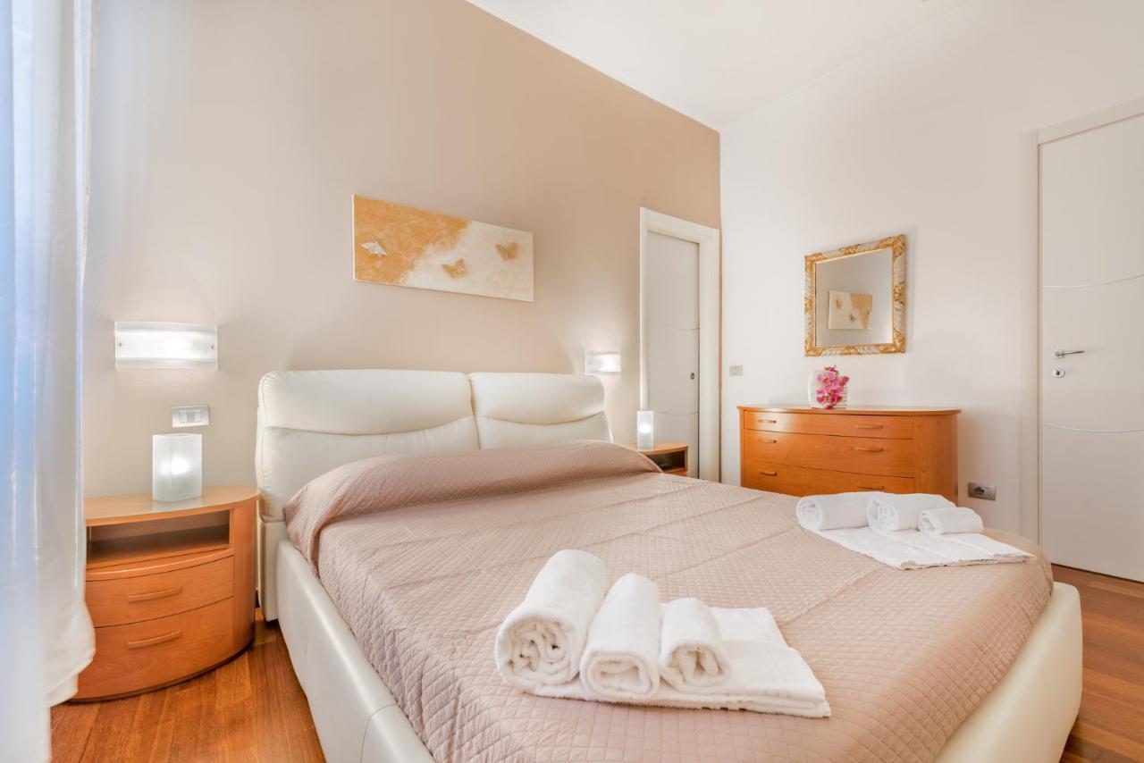 Holiday House Специя Екстериор снимка